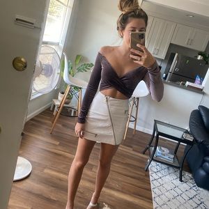 Velvet Off Shoulder Long Sleeve Crop Top (Violet)